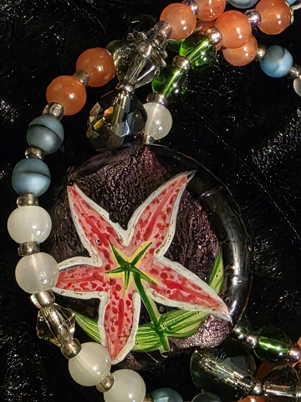Handmade Hand Painted Lily Bracelet - Picture 5 of 7